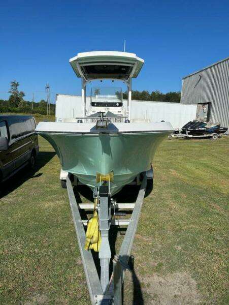 2021 Wellcraft 222 Fisherman