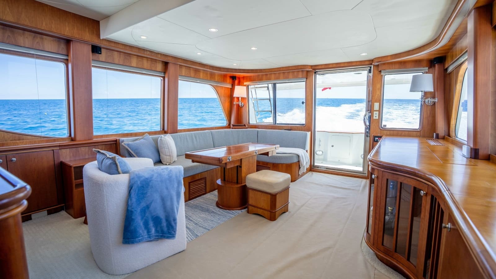 2001 Symbol 62 Pilothouse