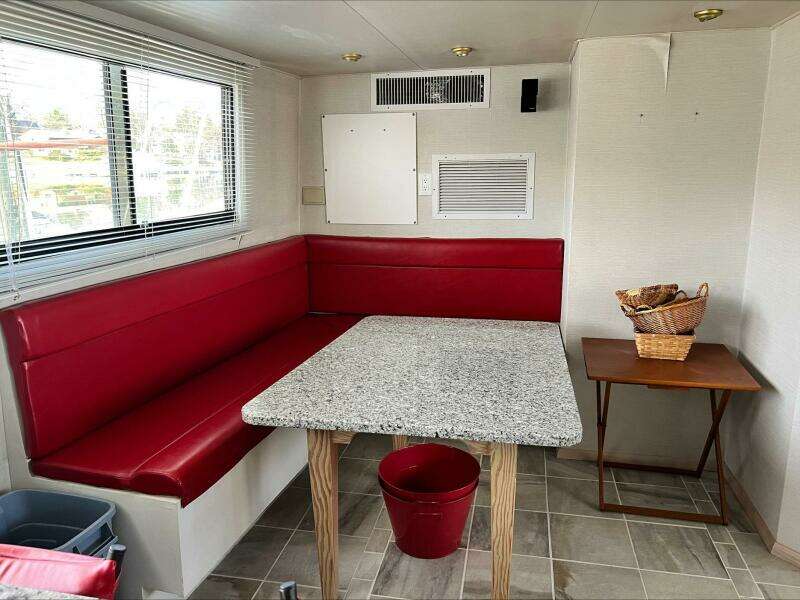 1984 Broward Raised Pilothouse