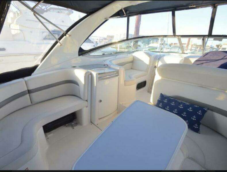 2006 Chaparral 330 signature