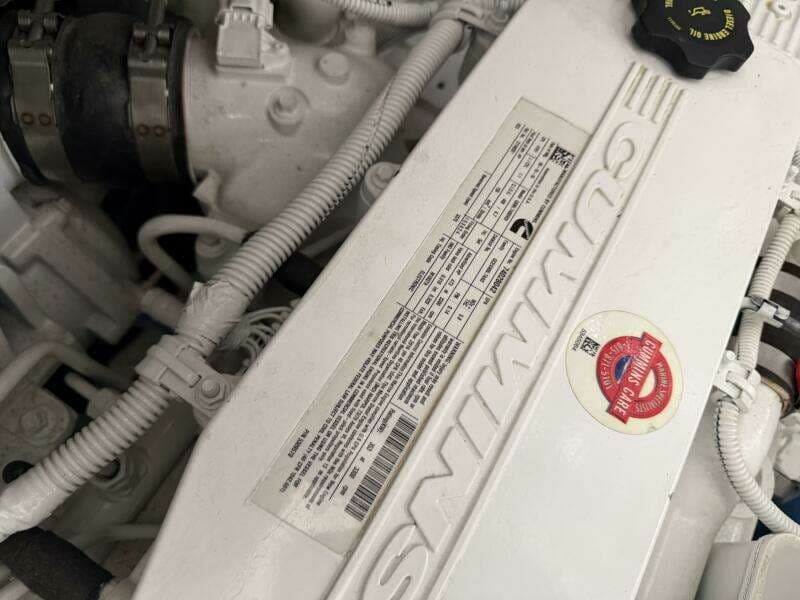 2017 Sea Ray 400 Sundancer