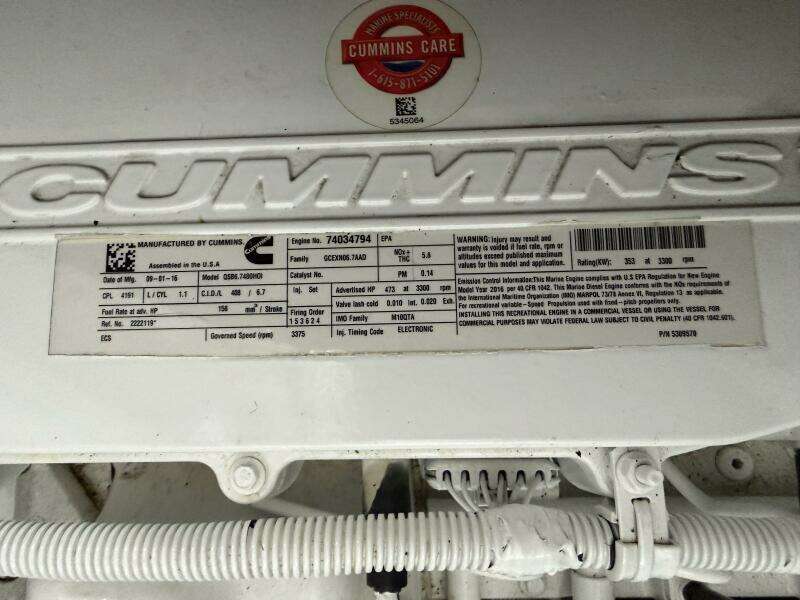 2017 Sea Ray 400 Sundancer