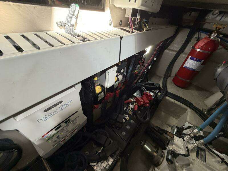 2017 Sea Ray 400 Sundancer