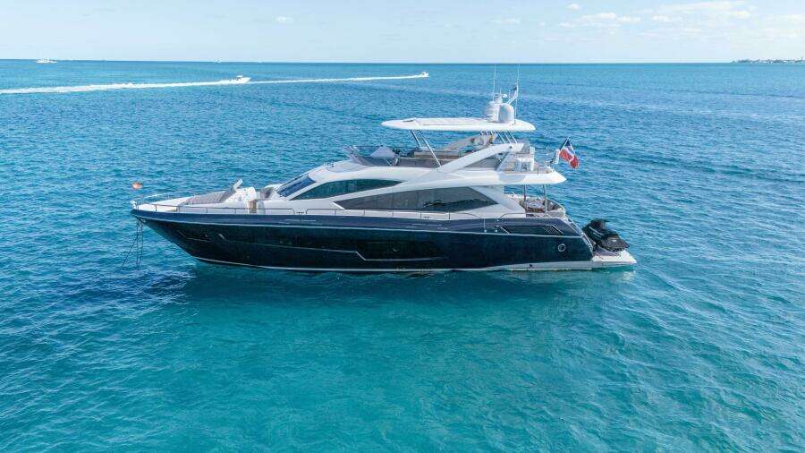 2016 Sunseeker 75 Yacht