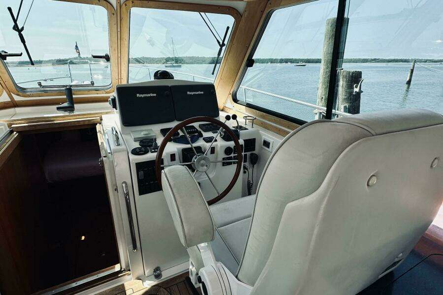 2007 Sabre 34 Express