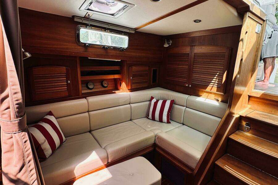2007 Sabre 34 Express