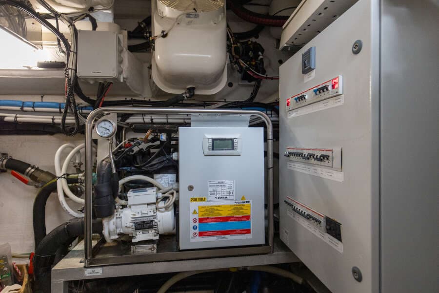 2020 Azimut S6 Sportfly