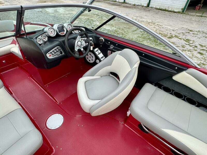 2008 Mastercraft X-2