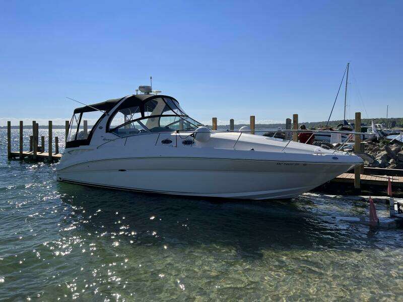 2006 Sea Ray 320 Sundancer