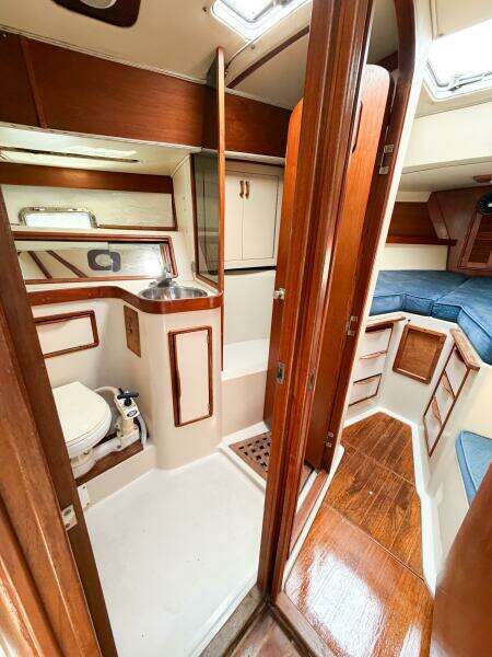 1989 Irwin 43 Mark III