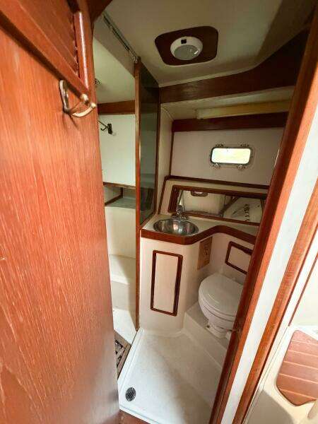 1989 Irwin 43 Mark III