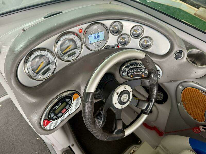 2006 Correct Craft Air Nautique SV-211 Team Edition