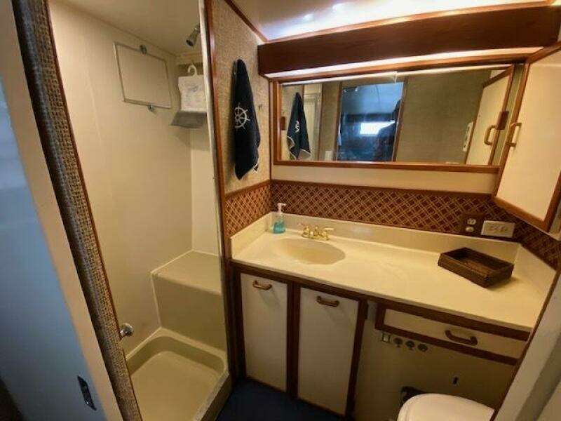 1972 Chris-Craft Flushdeck