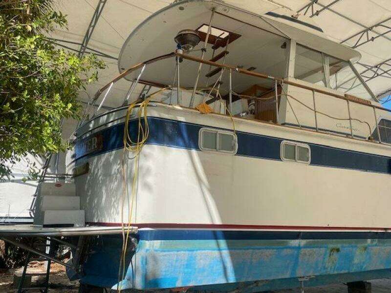 1972 Chris-Craft Flushdeck