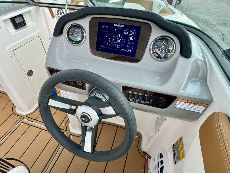 2023 Chaparral 21 SSi Ski & Fish