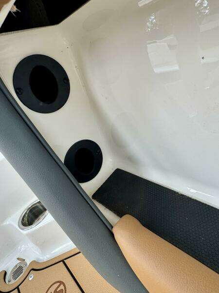 2023 Chaparral 21 SSi Ski & Fish