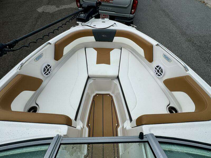 2023 Chaparral 21 SSi Ski & Fish