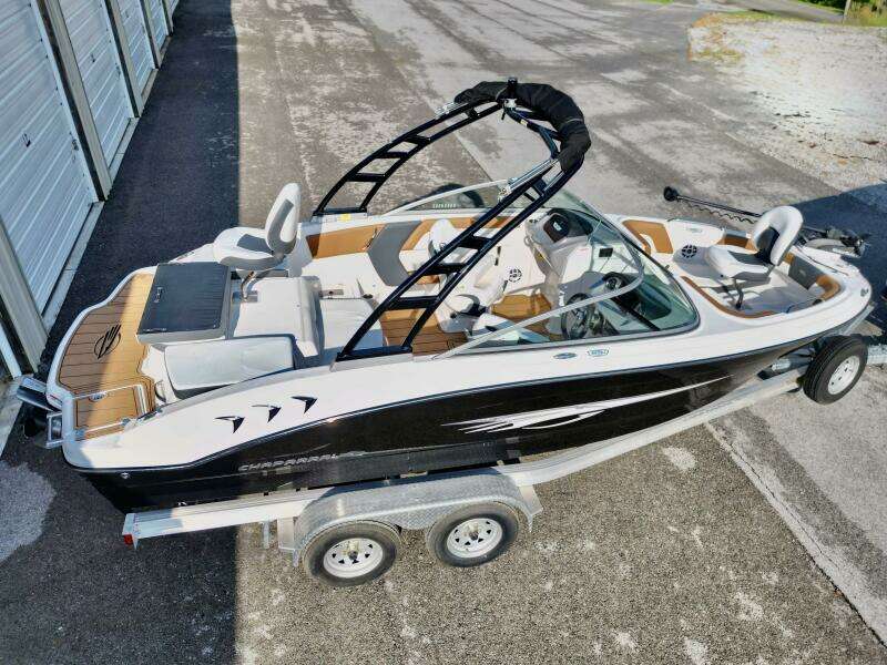 2023 Chaparral 21 SSi Ski & Fish