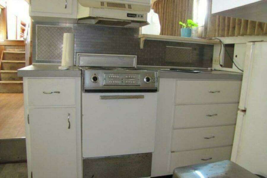 1973 Chris-Craft 55 Commander