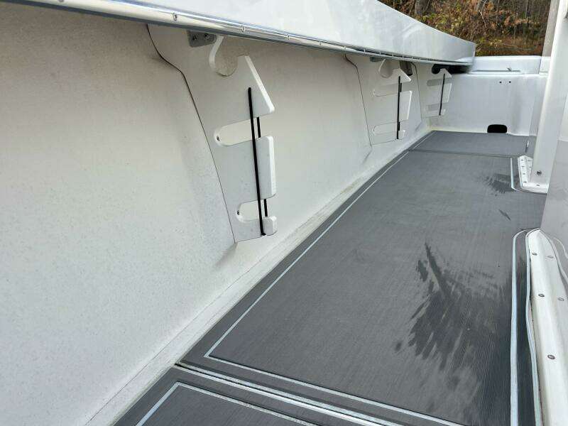 2023 Jones Brothers Cape Fisherman 20