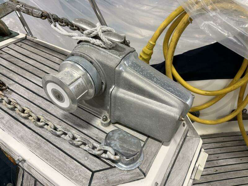 1991 Grand Banks 42 Classic