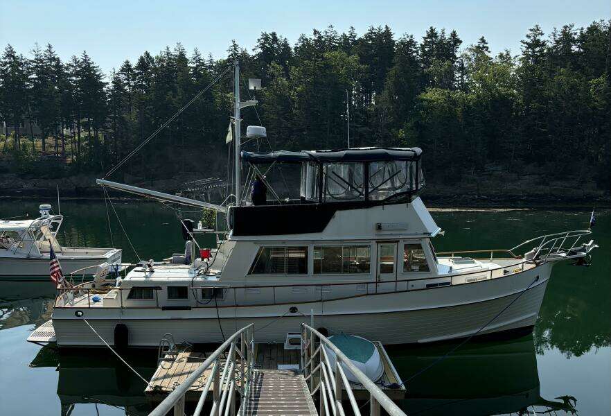 1991 Grand Banks 42 Classic