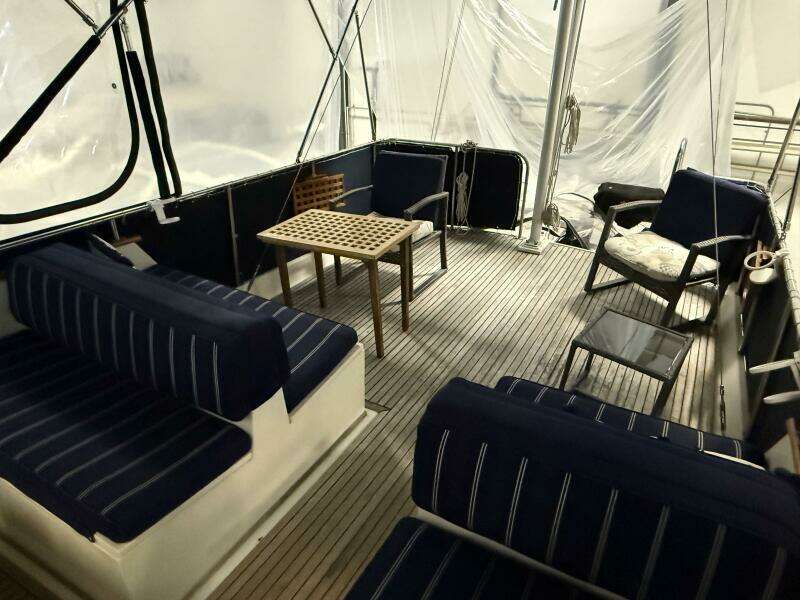 1991 Grand Banks 42 Classic