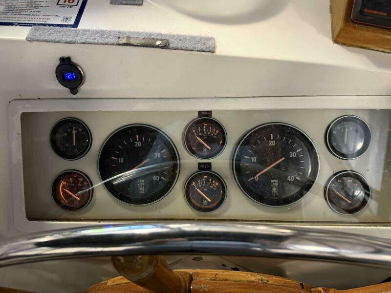 1991 Grand Banks 42 Classic