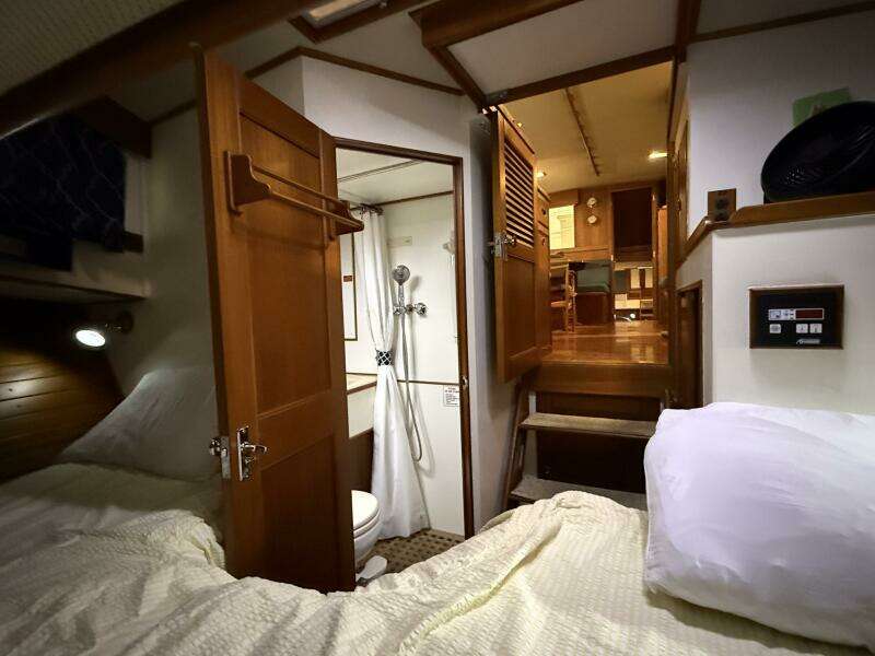 1991 Grand Banks 42 Classic