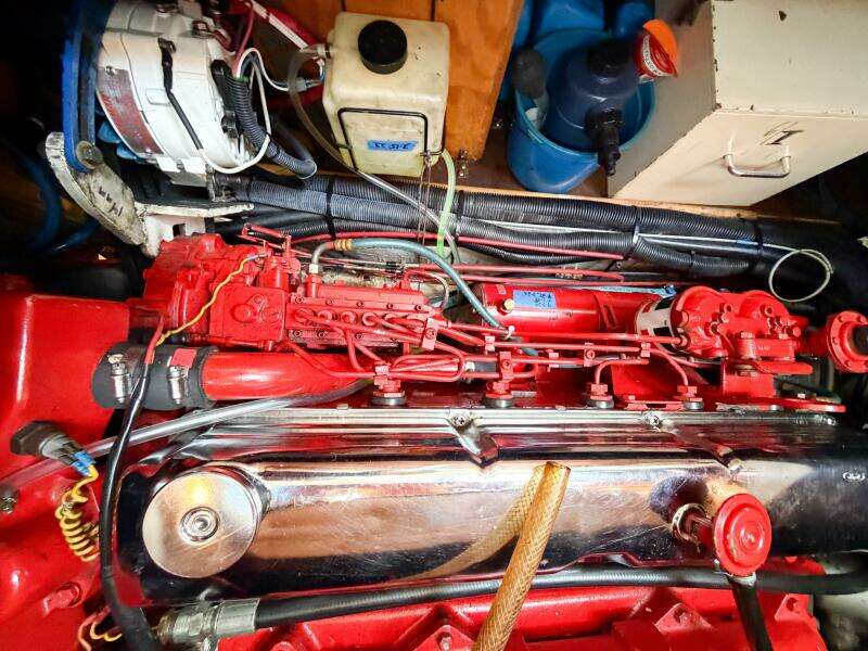 1986 Nauticat 40 Cutter Ketch Pilothouse