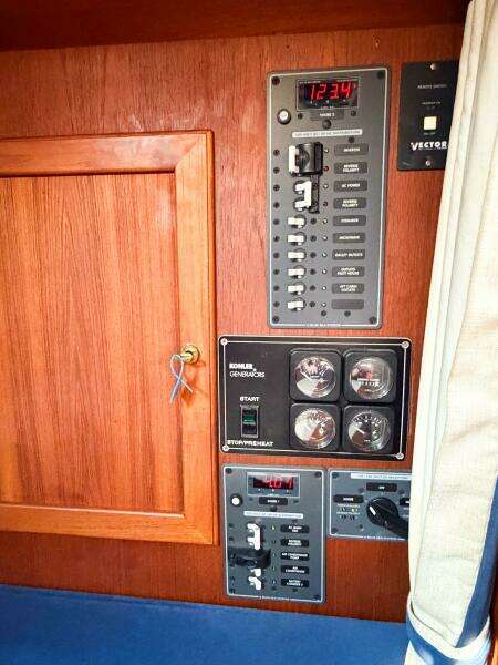 1986 Nauticat 40 Cutter Ketch Pilothouse