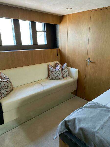 2014 Fairline 