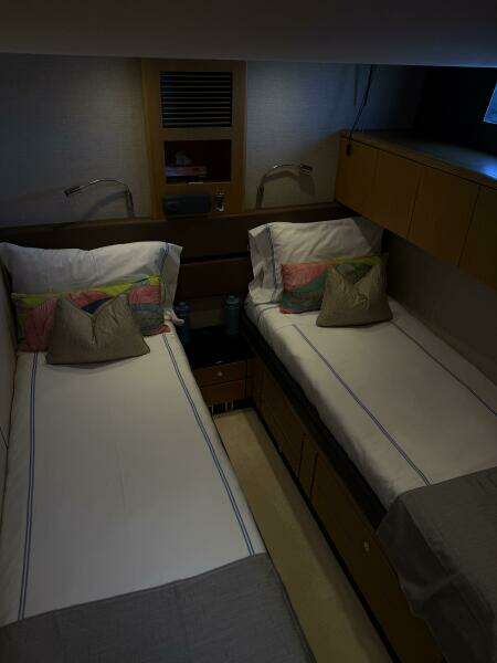2014 Fairline 