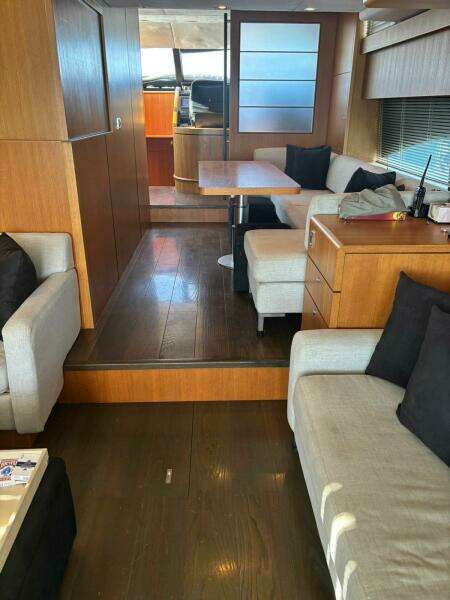 2014 Fairline 