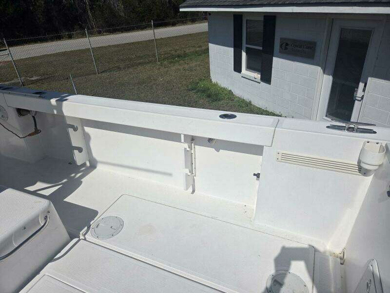 2008 True World Marine TE2810