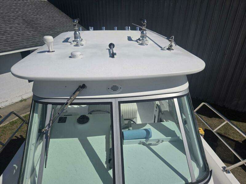 2008 True World Marine TE2810