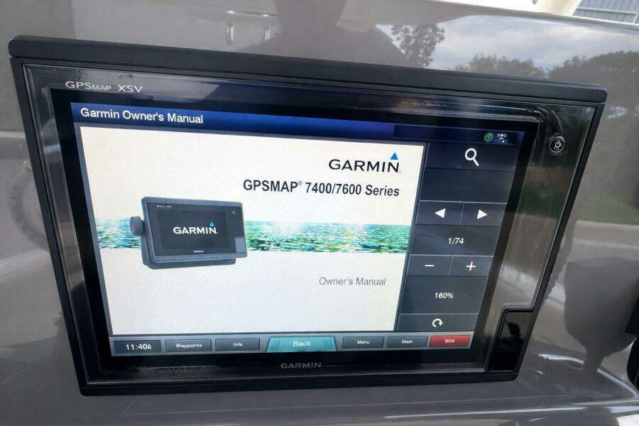 2017 Pursuit C 260 Center Console