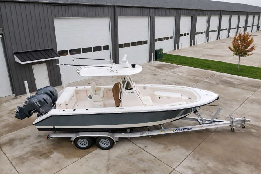 2017 Pursuit C 260 Center Console