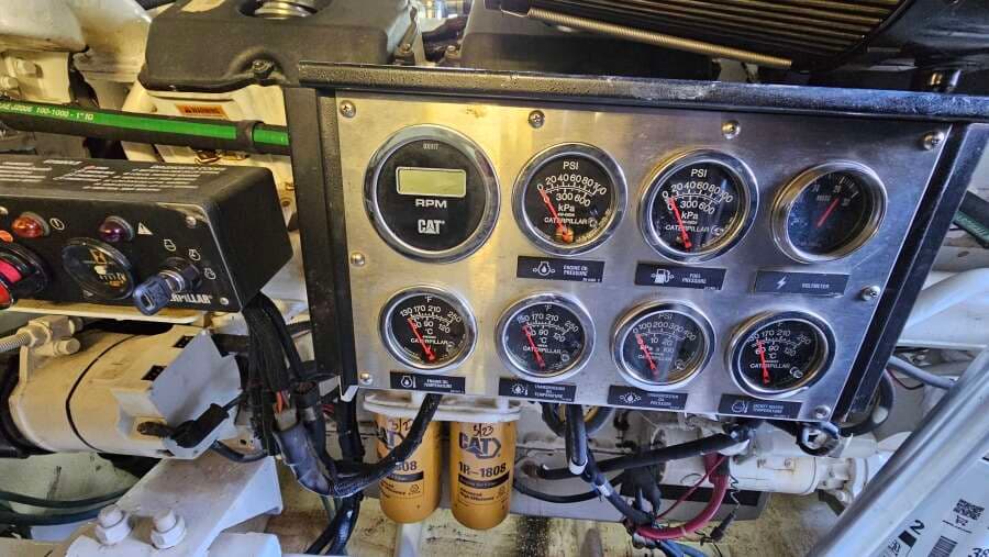 2000 Ocean Yachts 70 SUPER SPORT