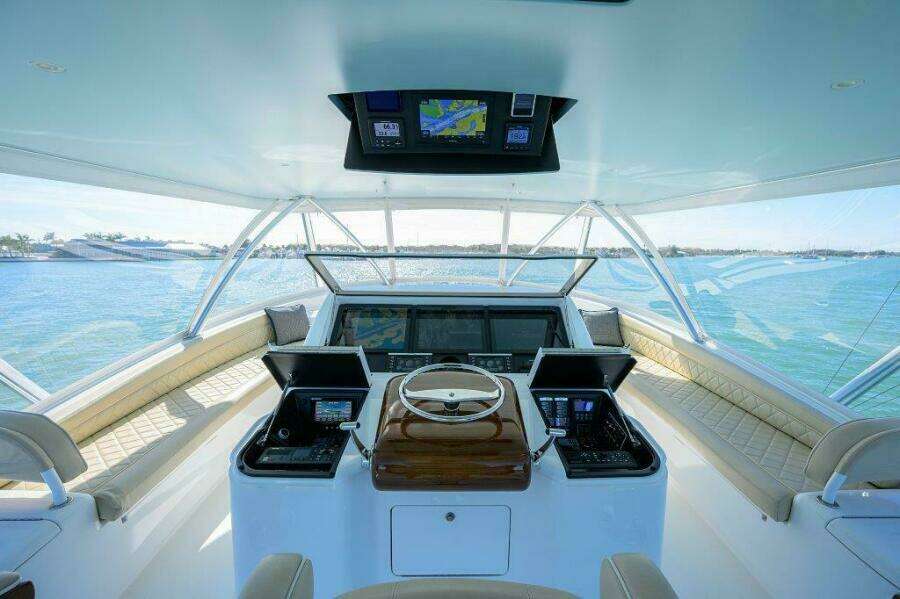Viking 72 Knot Again - Flybridge