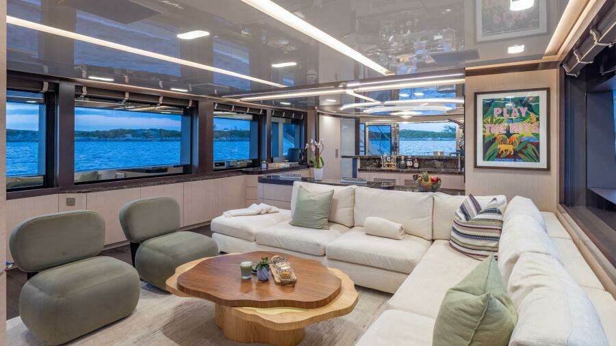 Main Deck Salon Looking Aft To Starboard 