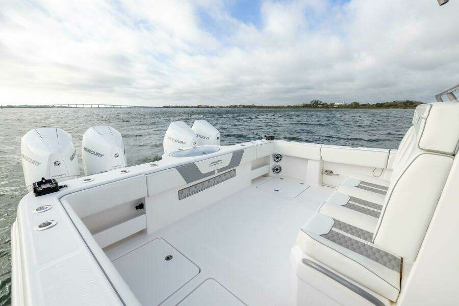 2024 Invincible 35’ Catamaran