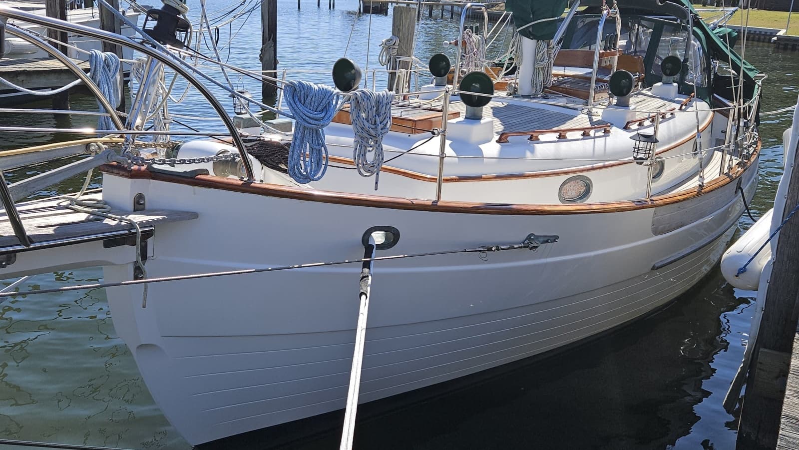 1985 Hans Christian 33T