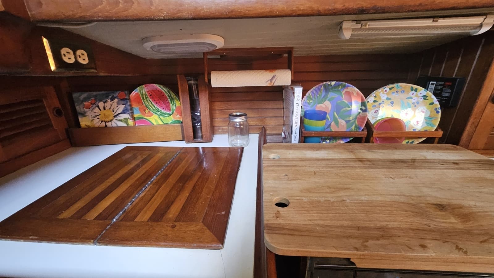 1985 Hans Christian 33T