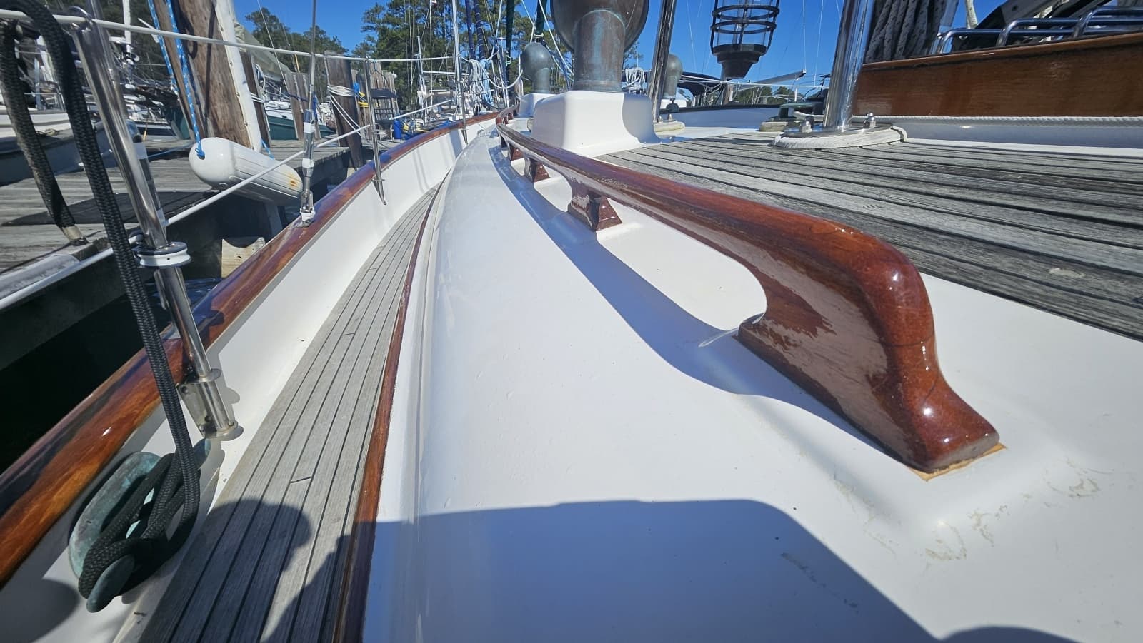 1985 Hans Christian 33T