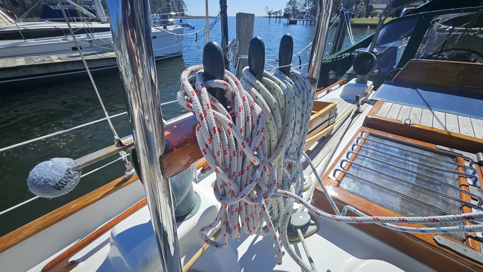 1985 Hans Christian 33T