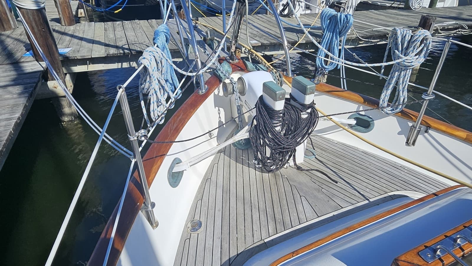 1985 Hans Christian 33T