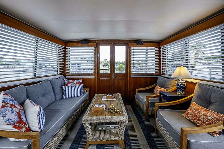 1985 Gulfstar 44 Motor Yacht