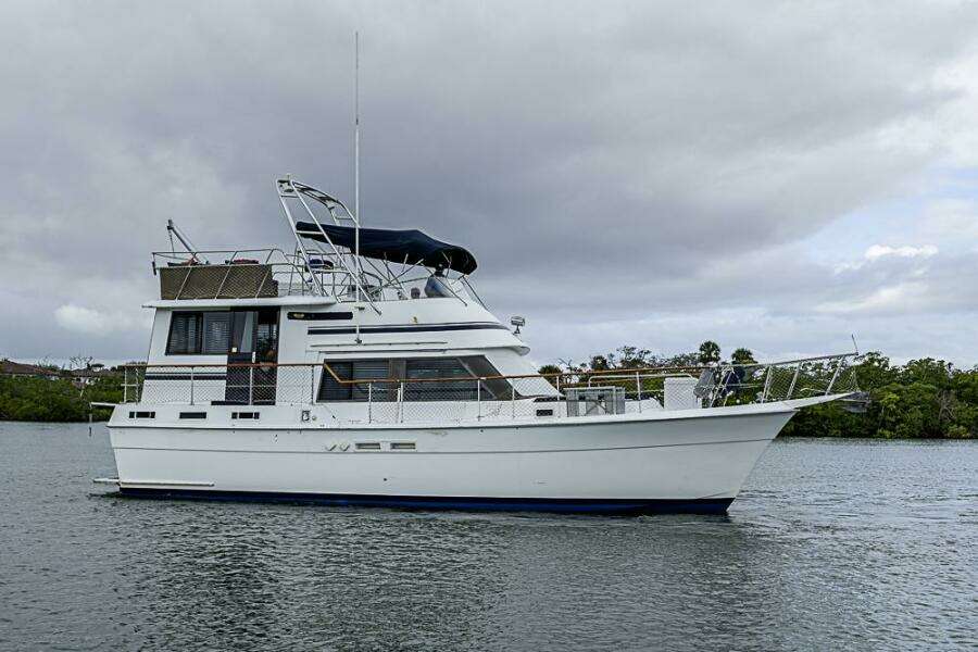 1985 Gulfstar 44 Motor Yacht
