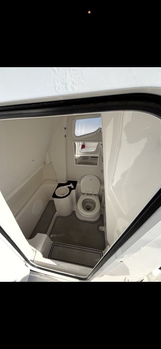 2023 Sea Fox 268 Commander